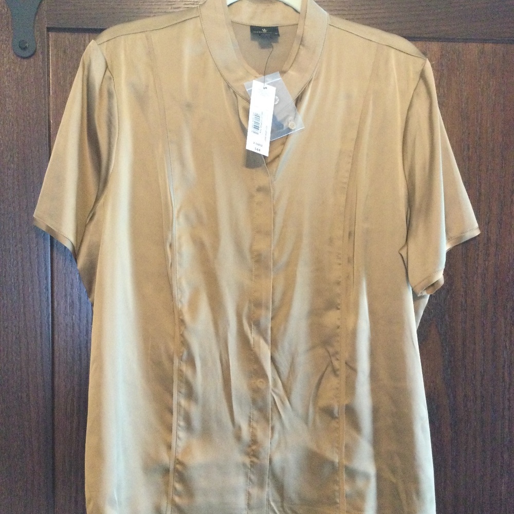 Worthington Blouse Short Sleeve Button Up XL. Tan/Gold  New /tag
